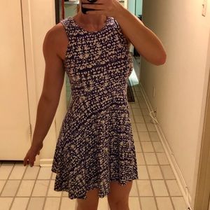 Classy blue/white pattern sundress